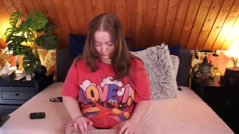 Tessa online show from 22, 11, 2025