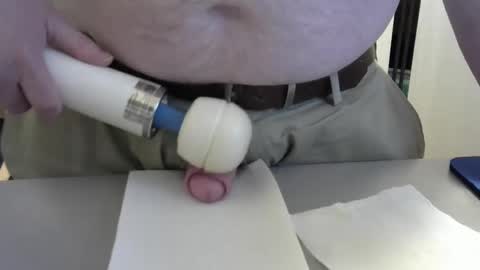 Snapshot of testechat chatting on 4, 12, 2024 Test the Chat online show from 4, 12, 2024