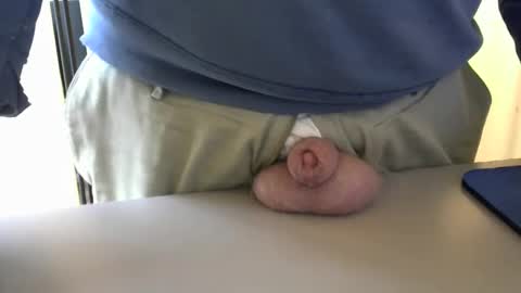 Snapshot of testechat chatting on 11, 3, 2025 Test the Chat online show from 11, 3, 2025