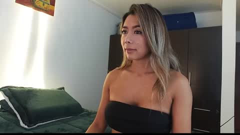 texas_curvykitten online show from 24, 5, 2026