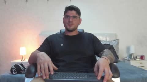 Snapshot of teylor_creed chatting on 28, 2, 2025 teylor creed online show from 28, 2, 2025