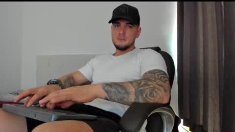 Snapshot of teylor_creed chatting on 23, 11, 2025 teylor creed online show from 23, 11, 2025