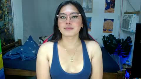 tgirlselena online show from 20, 4, 2026