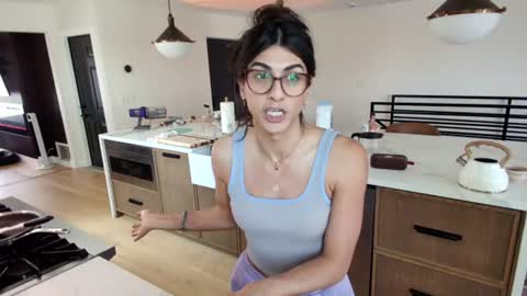 babygirlmami online show from 16, 7, 2026