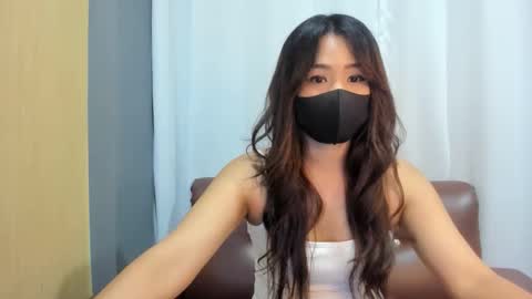 Snapshot of thaidancer chatting on 2, 10, 2025 CJ online show from 2, 10, 2025