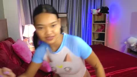 Snapshot of thailand4you chatting on 14, 11, 2025 AbbieThai online show from 14, 11, 2025