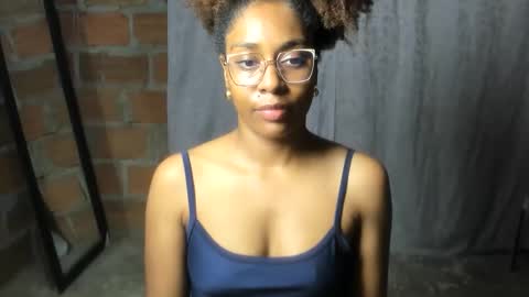 thaimy_ online show from 5, 6, 2026