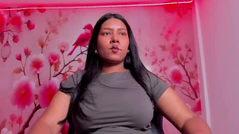 Andreina online show from 2, 3, 2025