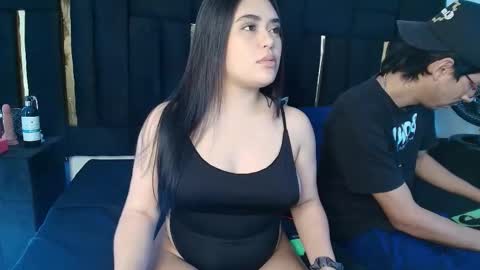 Snapshot of thaisadara24 chatting on 7, 11, 2025 T H A I S online show from 7, 11, 2025