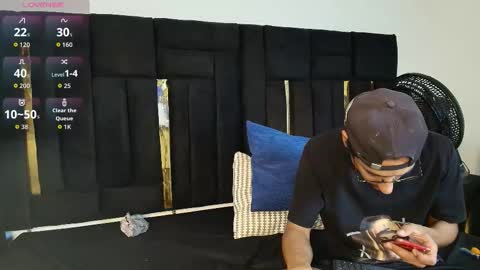 Snapshot of thaisadara24 chatting on 23, 11, 2025 T H A I S online show from 23, 11, 2025