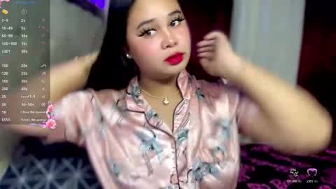 Ms. Thalia online show from 12, 10, 2025