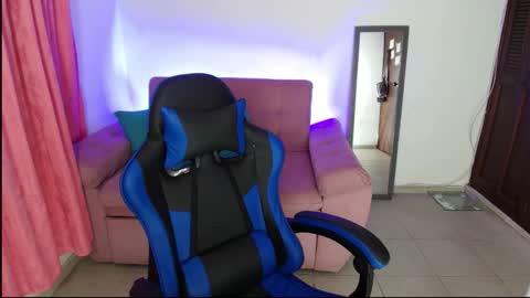 Snapshot of thalianabrunette chatting on 23, 11, 2025 Thaliana0498 online show from 23, 11, 2025