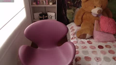   online show from 23, 4, 2026