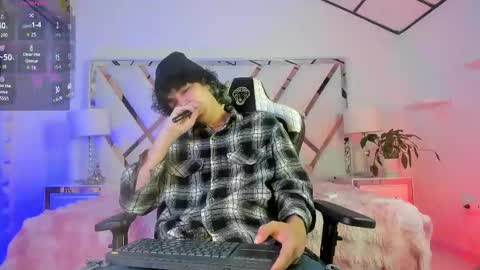 thanier_18 online show from 16, 4, 2026