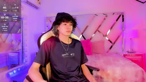 thanier_18 online show from 26, 4, 2026