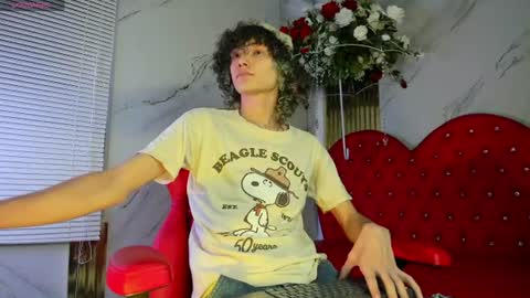 Snapshot of thanier_18 chatting on 24, 7, 2026 thanier_18 online show from 24, 7, 2026