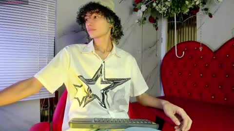 Snapshot of thanier_18 chatting on 25, 7, 2026 thanier_18 online show from 25, 7, 2026