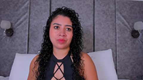 thara webstter online show from 10, 4, 2026