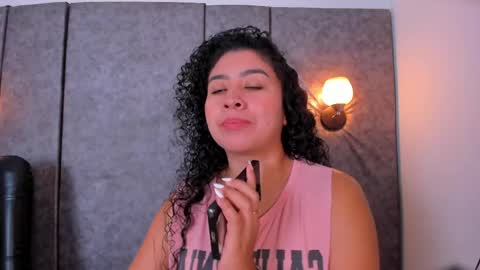 thara webstter online show from 23, 4, 2026