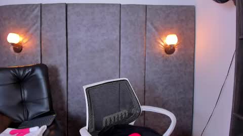 thara webstter online show from 25, 4, 2026