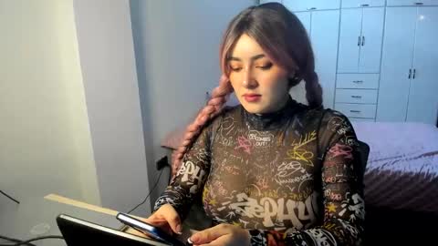   online show from 3, 3, 2025