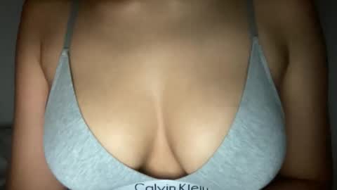 Melanie online show from 8, 3, 2026