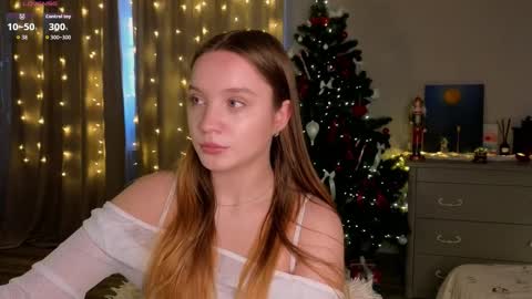 Snapshot of thatonerabbit chatting on 20, 12, 2025 Alice online show from 20, 12, 2025