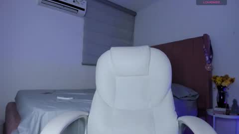 Snapshot of the__power__girls chatting on 10, 2, 2025 nina mirley online show from 10, 2, 2025