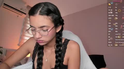 Snapshot of the__power__girls chatting on 9, 10, 2025 nina mirley online show from 9, 10, 2025