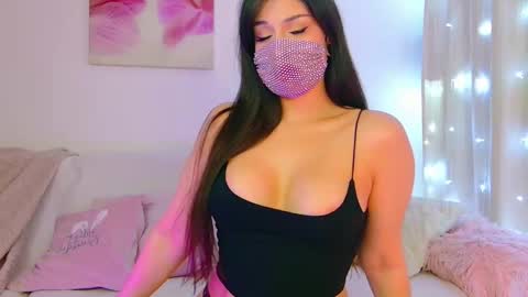 Snapshot of the__sabenna chatting on 16, 12, 2025 Madina online show from 16, 12, 2025