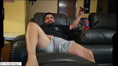 Snapshot of the_alpha_dog_xxx chatting on 1, 11, 2025 the_alpha_dog_xxx online show from 1, 11, 2025