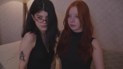 Snapshot of the_cure___ chatting on 30, 9, 2025 EllaLyn online show from 30, 9, 2025