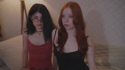 Snapshot of the_cure___ chatting on 8, 10, 2025 EllaLyn online show from 8, 10, 2025