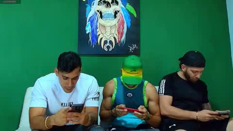 SCOTT  THEO  KAMERON  GENDERSON online show from 17, 9, 2025