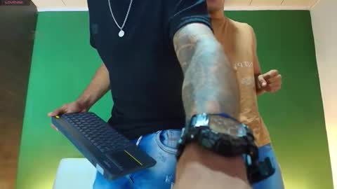 SCOTT  THEO  KAMERON  GENDERSON online show from 27, 9, 2025