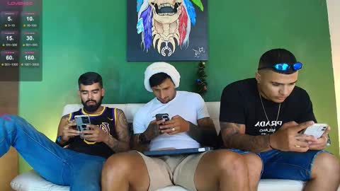 SCOTT  THEO  KAMERON  GENDERSON online show from 15, 12, 2025