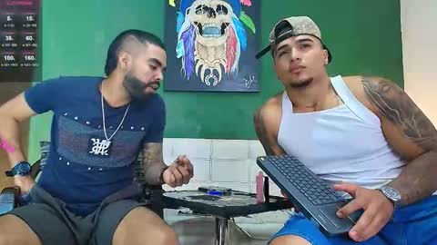 SCOTT  THEO  KAMERON  GENDERSON online show from 26, 2, 2026