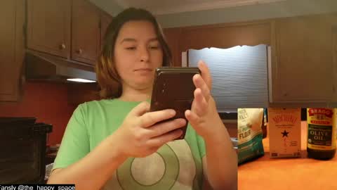 MATERNITY LEAVE  online show from 27, 4, 2026