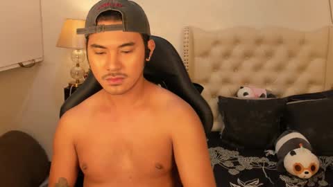 Snapshot of the_killian_jones chatting on 11, 9, 2025 ken online show from 11, 9, 2025