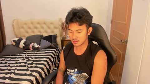 Snapshot of the_killian_jones chatting on 5, 2, 2026 ken online show from 5, 2, 2026