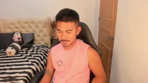 Snapshot of the_killian_jones chatting on 16, 3, 2026 ken online show from 16, 3, 2026