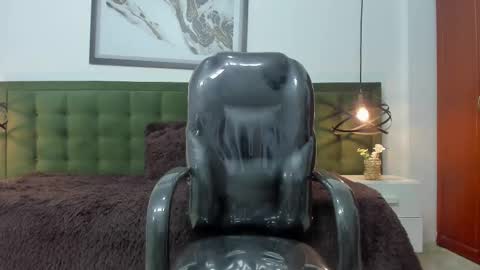 Snapshot of the_mark_king chatting on 30, 9, 2025 T H E M A R K K I N G online show from 30, 9, 2025