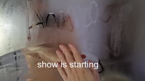 Anna online show from 4, 2, 2026