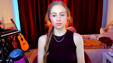 Ally    STREAMING ON TWITCH NOW Check my Twitter for updates online show from 28, 5, 2026