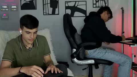 Damian and Nico online show from 19, 3, 2026
