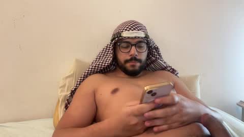 thearabboy98 online show from 4, 2, 2025
