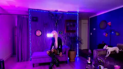 Snapshot of thecultofzev chatting on 5, 6, 2026 thecultofzev online show from 5, 6, 2026