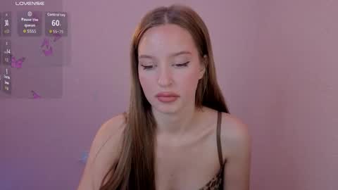 Snapshot of thecutienatura chatting on 6, 6, 2026 Olivia online show from 6, 6, 2026