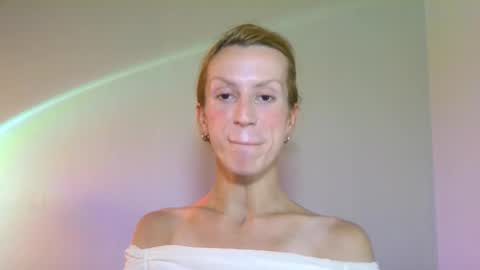 Yolanda online show from 12, 10, 2025