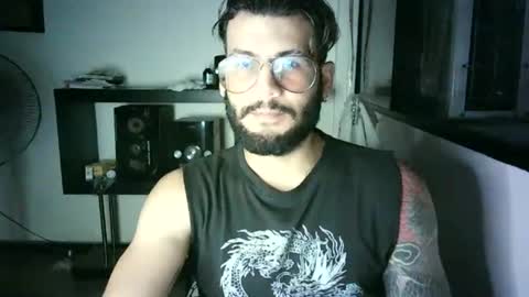 Snapshot of thedragonboyxxx chatting on 29, 6, 2026 thedragonboyxxx online show from 29, 6, 2026